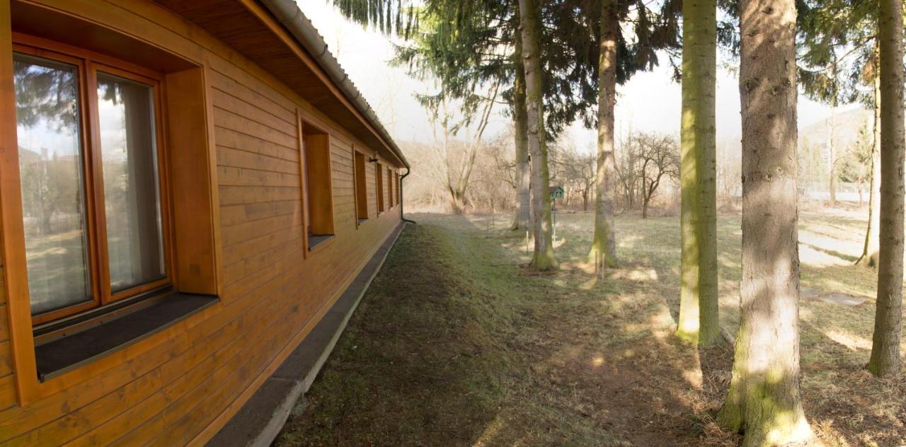 Turisticka Ubytovna Forgac Oravsky Podzamok Bagian luar foto